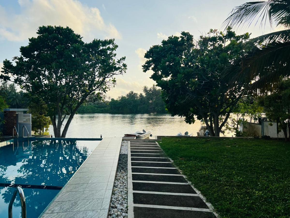 Villa Riverside Aluthgama Exterior foto