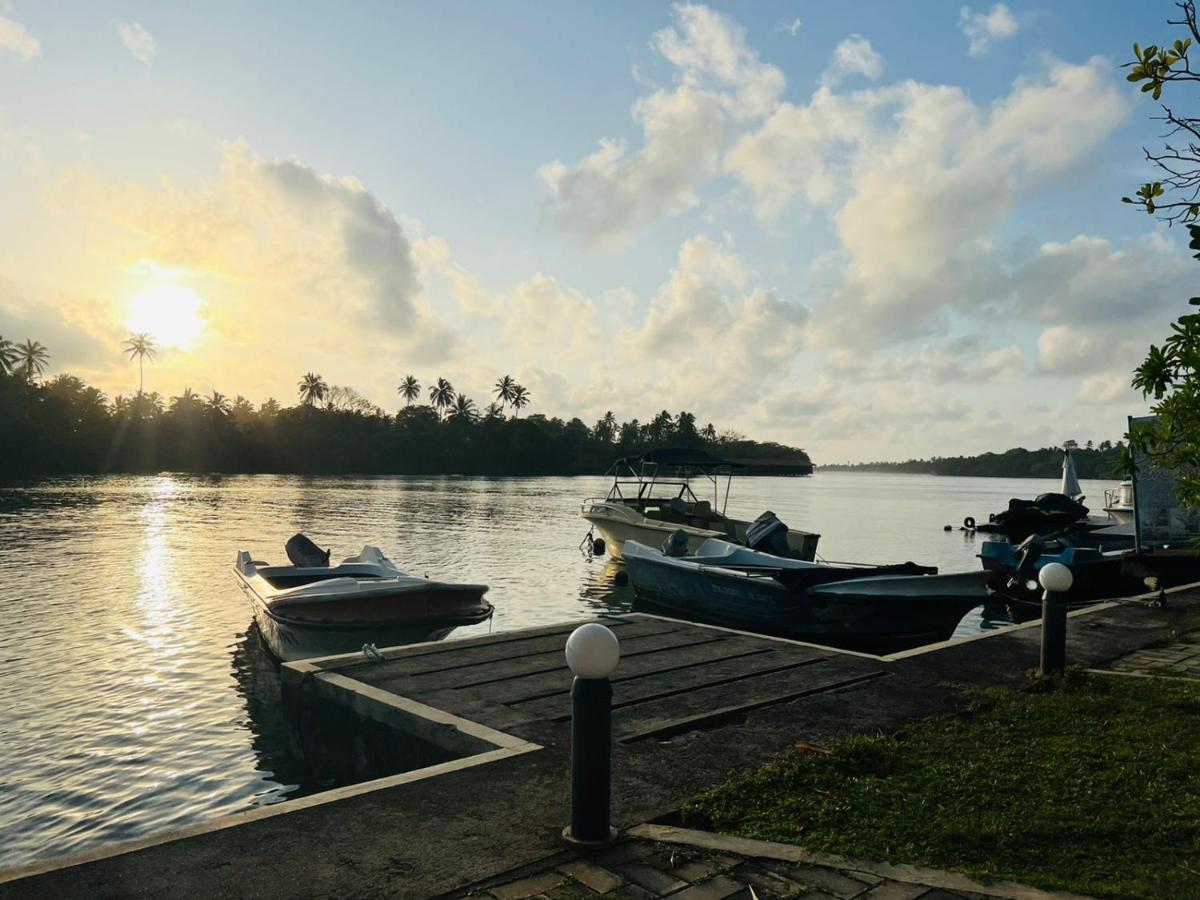 Villa Riverside Aluthgama Exterior foto